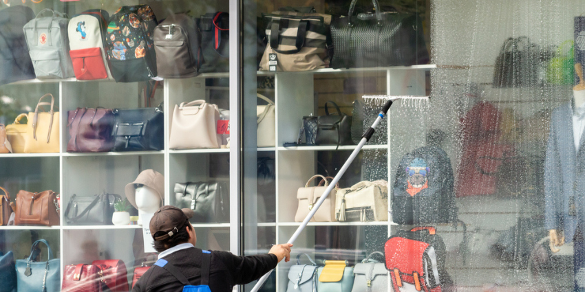 Shopping Store Exterior Cleaning